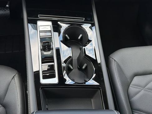 New 2026 Volkswagen Atlas SE FWD image 19