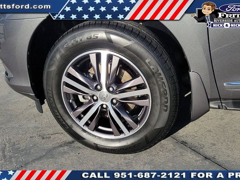 Used 2019 INFINITI QX60 Luxe w/ Essential Package image 19