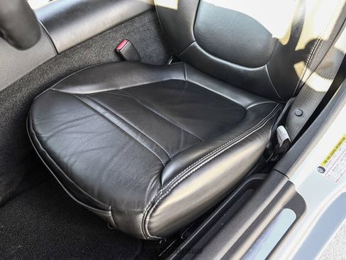 Used 2009 Pontiac Solstice GXP w/ Premium Package RWD image 47