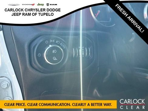Used 2021 Jeep Gladiator Rubicon AWD/4WD image 16