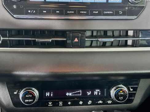 Used 2024 Mitsubishi Outlander SE image 24