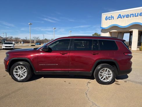 Used 2021 Jeep Grand Cherokee L Laredo w/ Luxury Tech Group I image 8