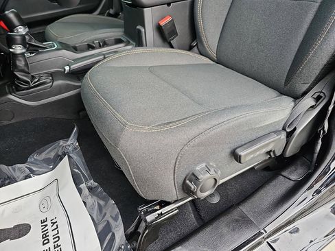 Used 2024 Jeep Wrangler Unlimited Sahara w/ Technology Group image 35