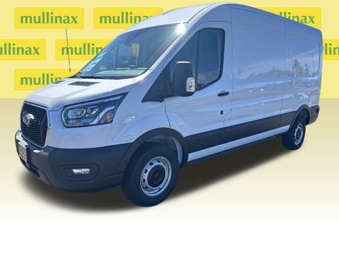 New 2025 Ford Transit 250 148 Medium Roof w/ Load Area Protection Package RWD image 9