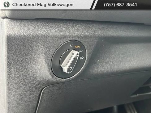 Used 2025 Volkswagen Jetta Sport FWD image 16