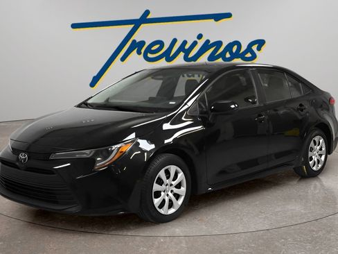 Used 2024 Toyota Corolla LE image 8