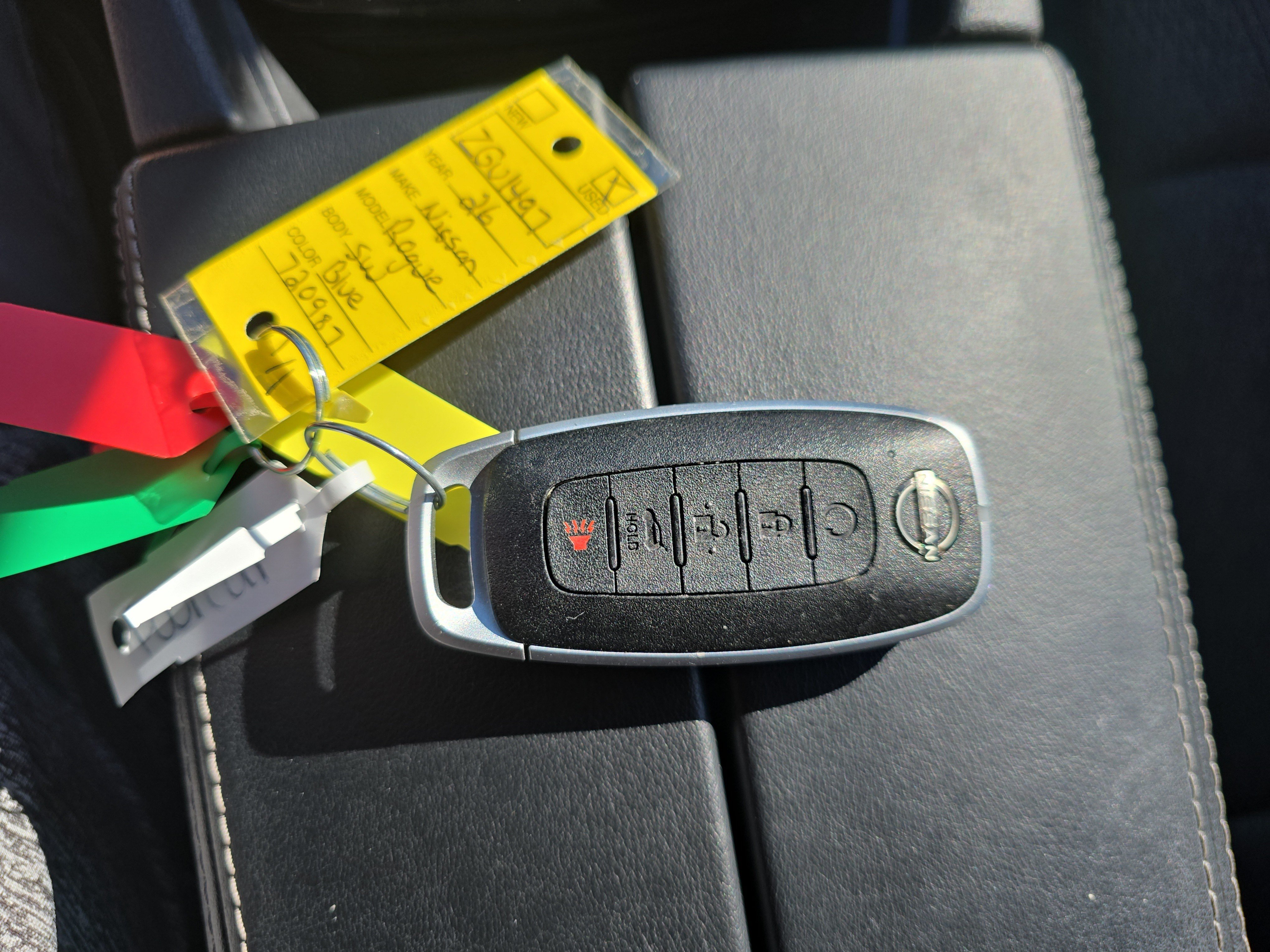 Used 2026 Nissan Rogue SV AWD/4WD image 38