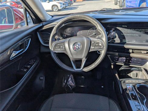 Used 2022 Buick Envision Preferred image 18