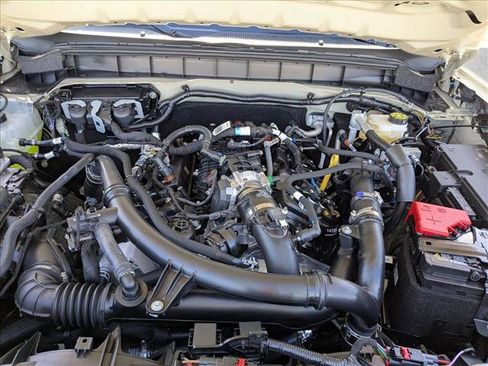 New 2025 Ford Bronco Outer Banks image 17