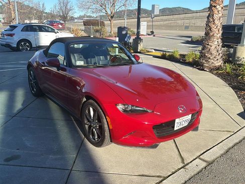 Used 2016 MAZDA MX-5 Miata Grand Touring image 4
