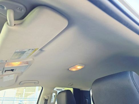 Used 2017 Toyota Tundra SR5 w/ SR5 Upgrade Package image 17