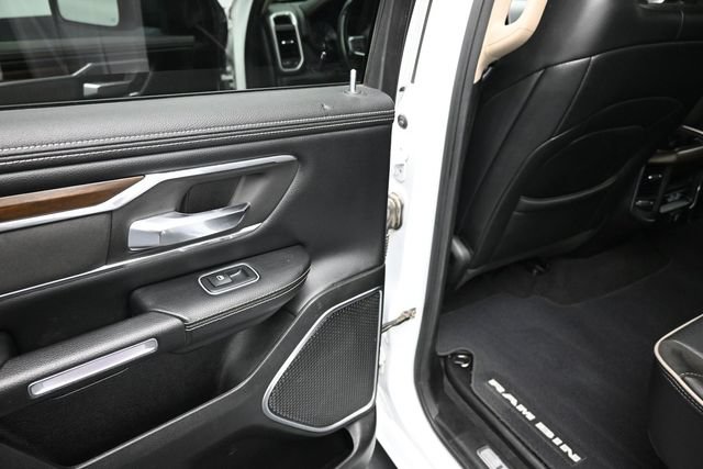 Used 2021 RAM 1500 Laramie AWD/4WD image 17