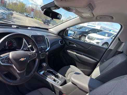 Used 2020 Chevrolet Equinox LT AWD/4WD image 25