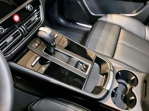 New 2026 Porsche Macan S AWD/4WD image 11