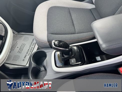 Used 2020 Chevrolet Bolt LT image 15
