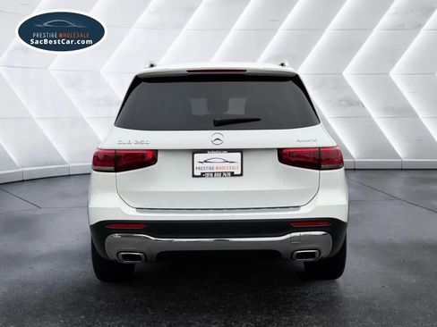 Used 2020 Mercedes-Benz GLB 250 4MATIC w/ Premium Package image 6
