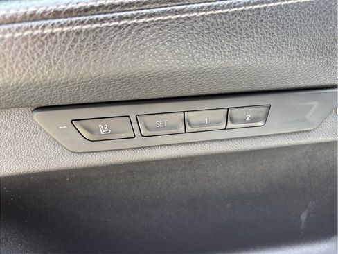 Used 2021 BMW 740i RWD image 26