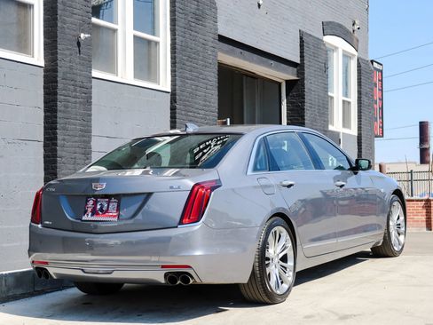 Used 2018 Cadillac CT6 Platinum AWD/4WD image 4