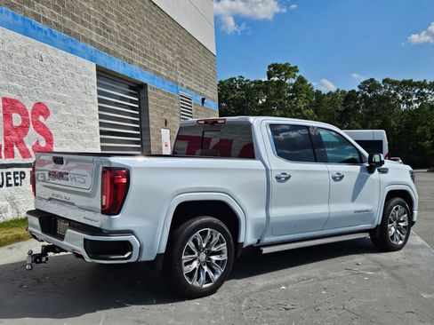 Used 2026 GMC Sierra 1500 Denali w/ Denali Reserve Package AWD/4WD image 7