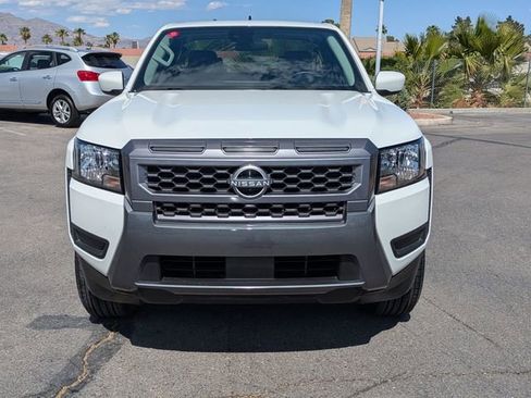 Certified 2025 Nissan Frontier SV RWD image 7