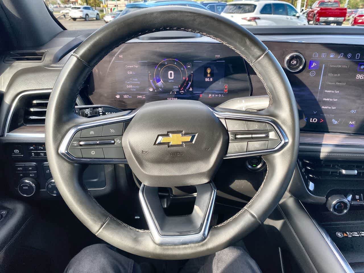 Used 2025 Chevrolet Tahoe LT AWD/4WD image 14