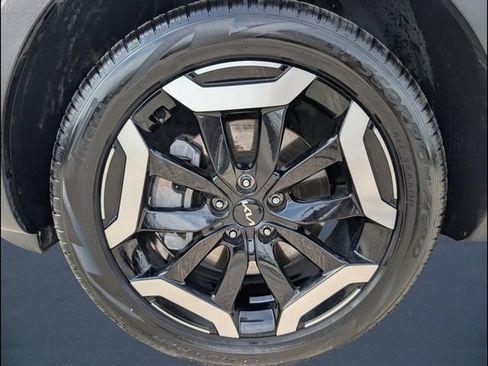 Used 2023 Kia Telluride EX w/ EX Captain's Chair Package FWD image 20