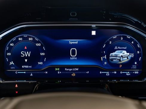 Used 2022 Chevrolet Silverado 1500 RST w/ Convenience Package II image 17