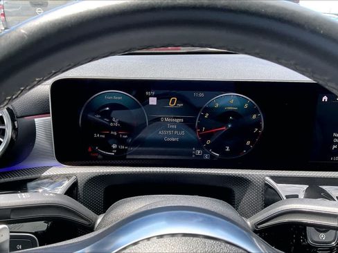 Used 2020 Mercedes-Benz CLA 250 image 17