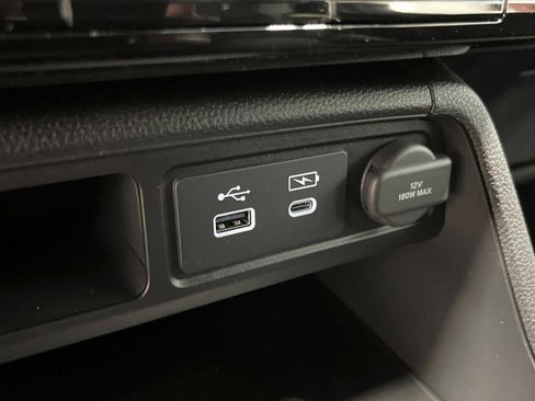 New 2025 Honda Pilot Sport image 23