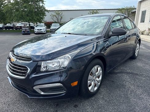 Used 2016 Chevrolet Cruze LS FWD image 7