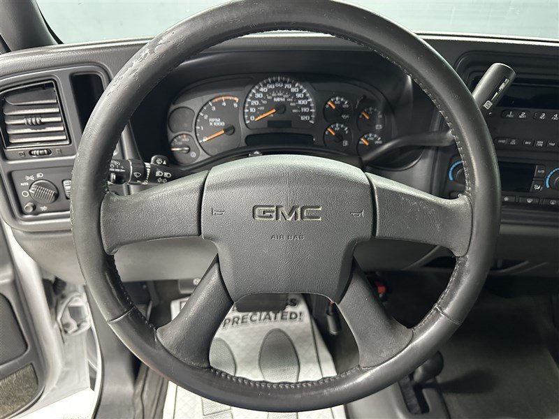 Used 2004 GMC Sierra 2500 SLE w/ Heavy-Duty Power Package AWD/4WD image 25
