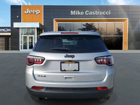 New 2026 Jeep Compass Latitude image 4