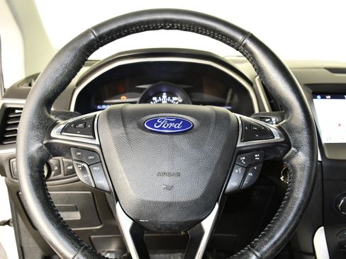 Used 2016 Ford Edge SEL w/ Equipment Group 201A AWD/4WD image 19