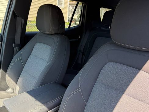 Used 2025 GMC Terrain Elevation AWD/4WD image 8