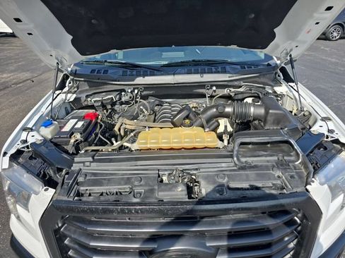 Used 2017 Ford F150 XLT w/ Equipment Group 301A Mid AWD/4WD image 25