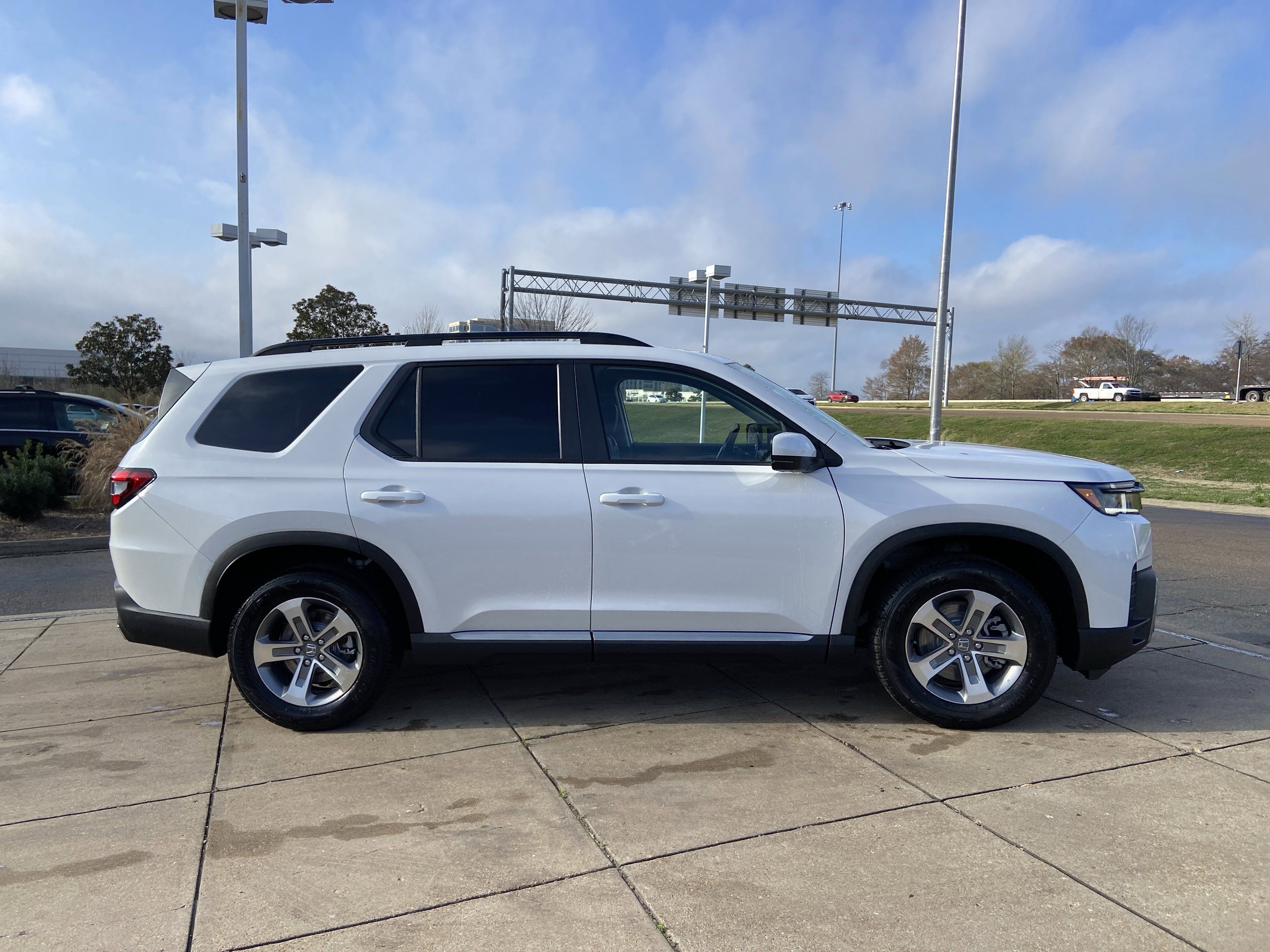 New 2026 Honda Pilot EX-L image 12