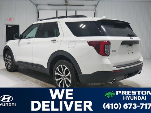 Used 2023 Ford Explorer ST-Line w/ Class IV Trailer Tow Package image 7