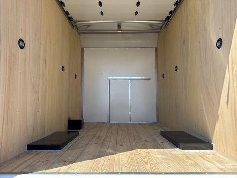 New 2024 Chevrolet Express 3500 w/ Power Convenience Package image 7