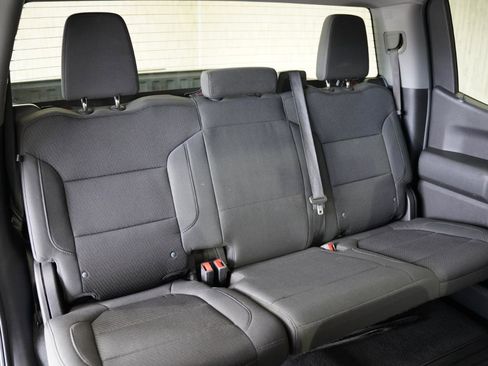 Used 2020 Chevrolet Silverado 1500 Custom w/ Custom Value Package image 32