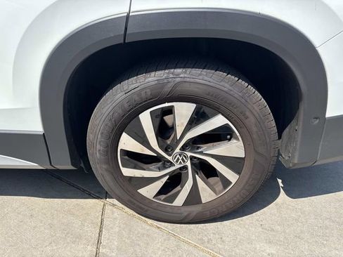 Certified 2026 Volkswagen Tiguan S FWD image 6