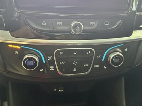 Used 2020 Chevrolet Traverse Premier w/ Redline Edition AWD/4WD image 18