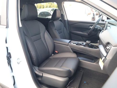 New 2026 Nissan Rogue SV w/ SV Premium Package image 23