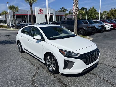 Used 2019 Hyundai Ioniq Limited w/ Ultimate Package 02 FWD image 2