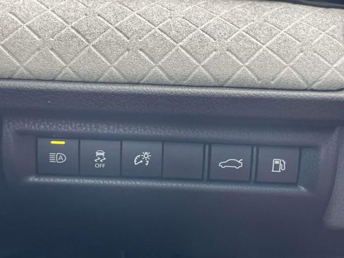 Used 2026 Toyota Camry XLE FWD image 21