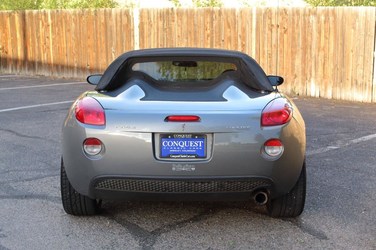 Used 2007 Pontiac Solstice Convertible w/ Premium Package RWD image 18