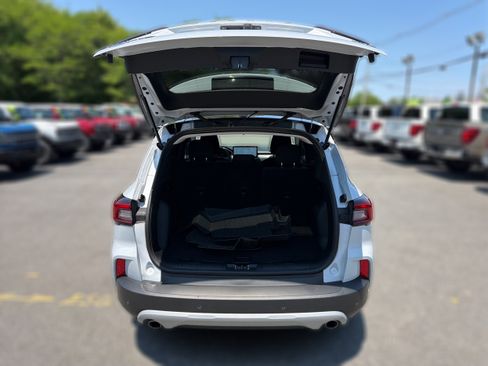 Used 2025 Ford Escape Active w/ Tech Pack #1 AWD/4WD image 13