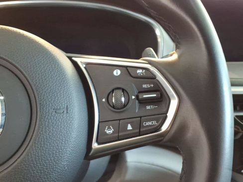 Used 2023 Acura MDX SH-AWD w/ Technology Package image 15