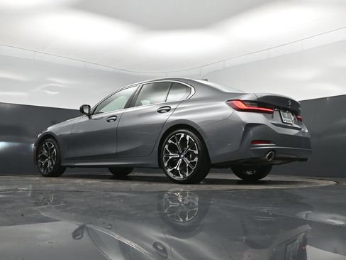 Certified 2026 BMW 330i Sedan RWD image 36