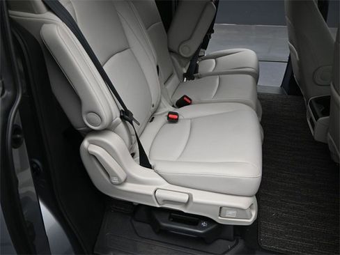 New 2026 Honda Odyssey EX-L image 32