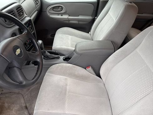 Used 2008 Chevrolet TrailBlazer 4WD w/ Off-Road Package image 10